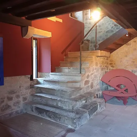 Palacio Rural De De Cabrales